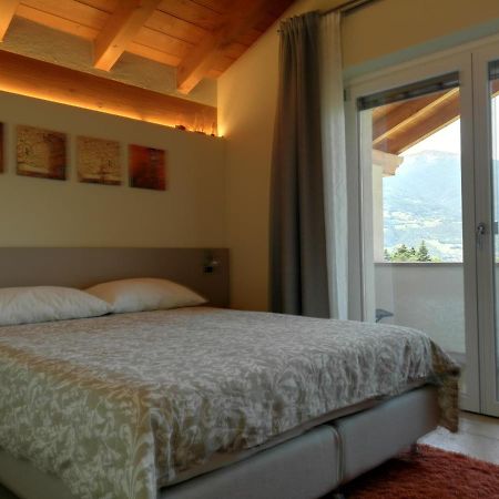 A&G Apartment Aosta - Elegante Casa 100 Mq Su Due Piani Con Wi-Fi-Giardino-Parcheggio Exterior photo